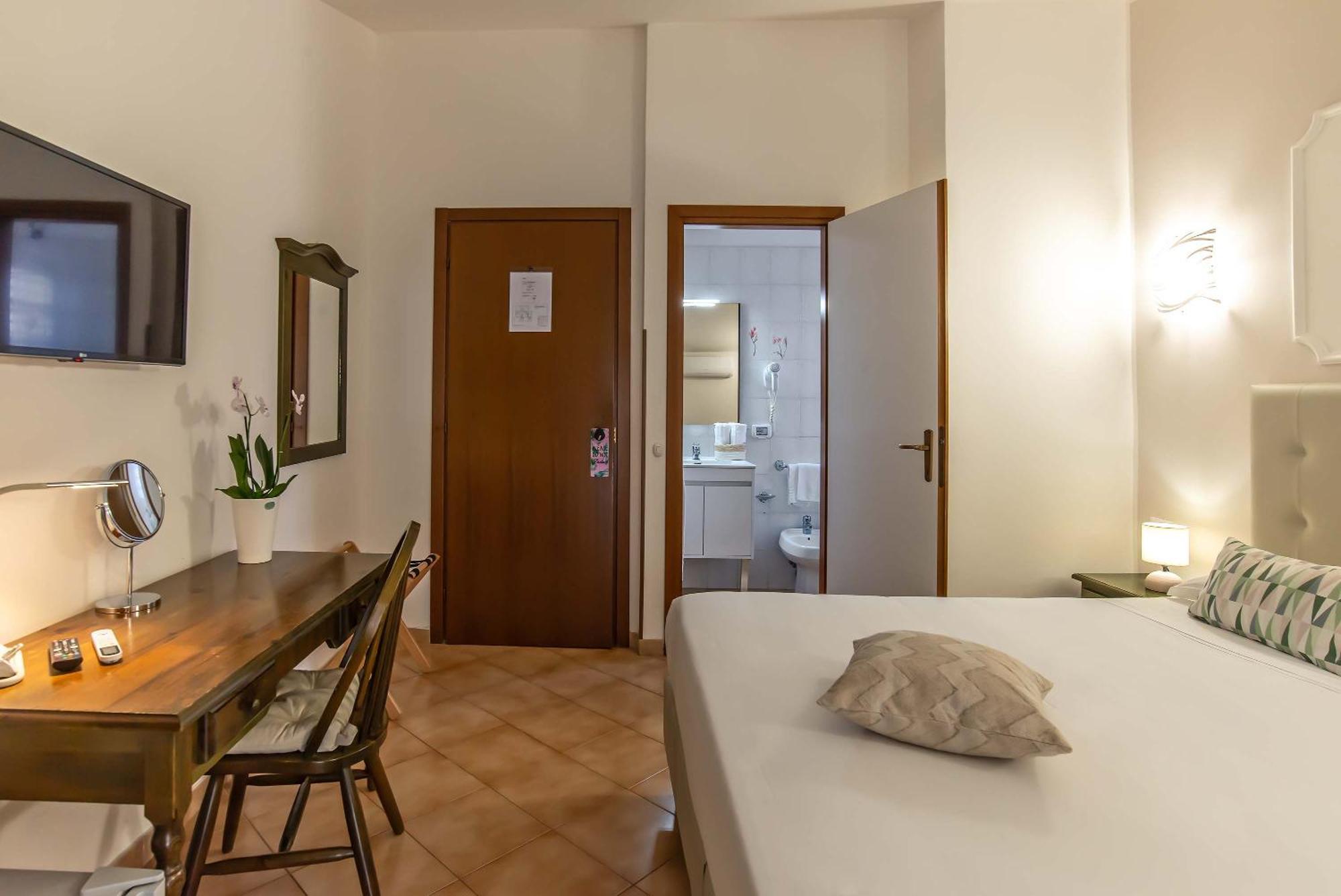 Plaza Rooms Ciampino Dış mekan fotoğraf
